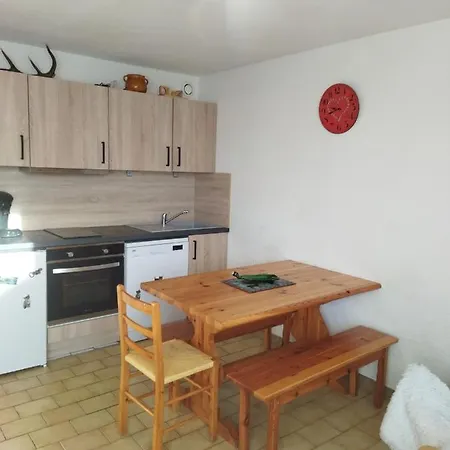 Studio Cabine Vue Sur Les Pyrenees Font-Romeu-Odeillo-Via Exterior photo