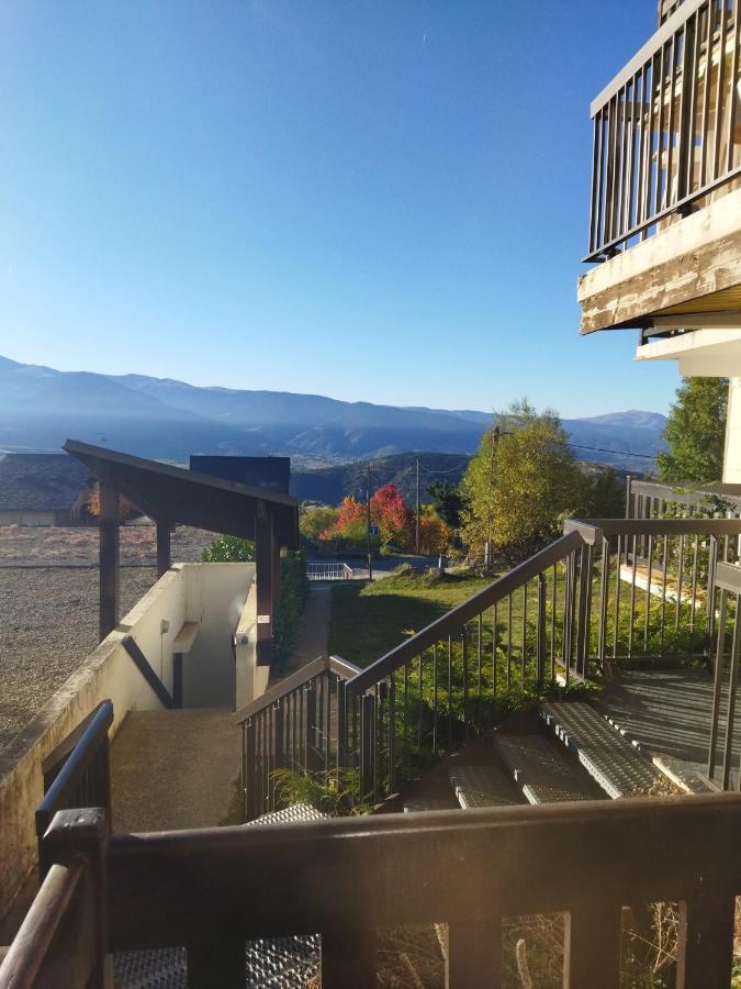 Vue Sur Les Pyrenees Apartment *